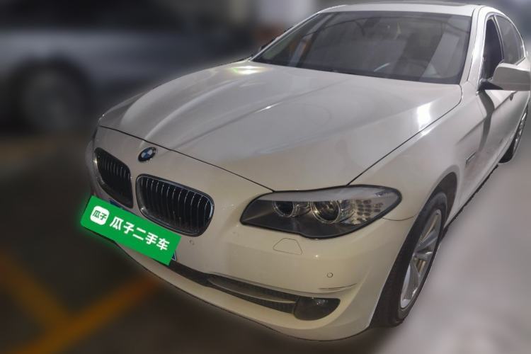Used BMW 5 Series 2013 525Li Luxury Model Guazi used car, China used car export, Used car for sale, Used cars, Cheapest cars for sale