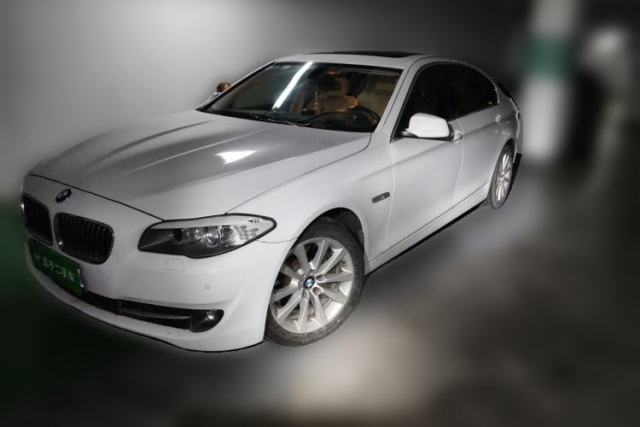 Used BMW 5 Series 2013 530Li Leading Model