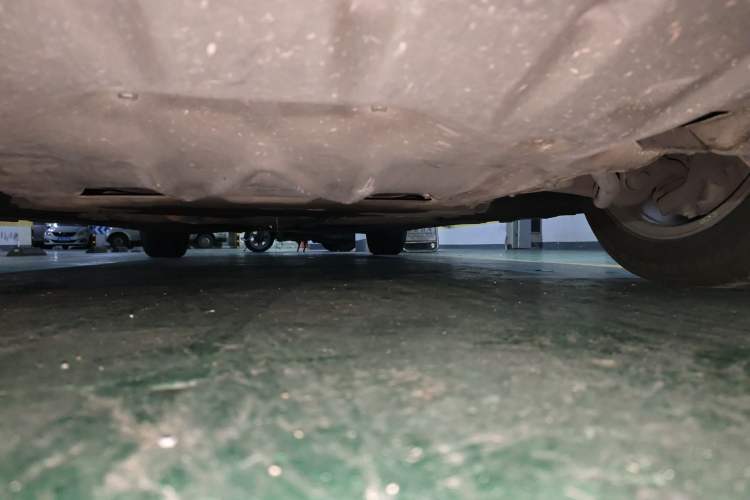 Used BMW 5 Series 2013 525Li Leading Model Chassis Front