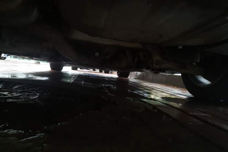 Used BMW 5 Series 2013 520Li Elegant Edition Chassis Rear