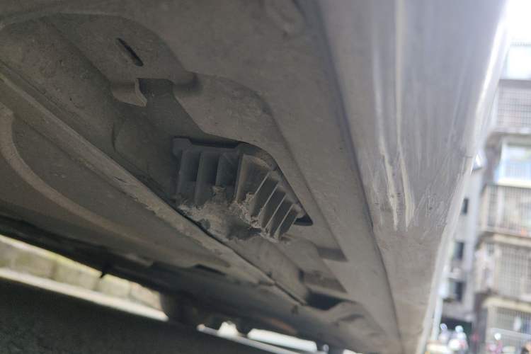 Used BMW 5 Series 2013 520Li Elegant Edition Chassis Rear Right