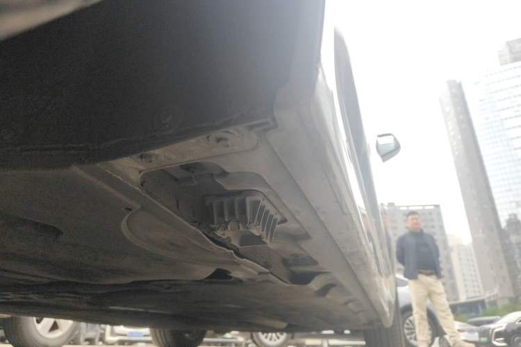 Used BMW 5 Series 2013 525Li Luxury Model Chassis Rear Right