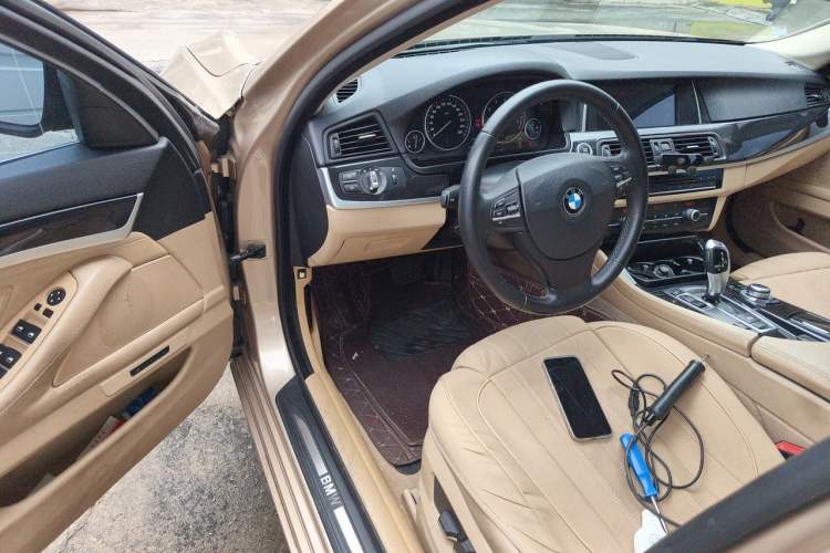Used BMW 5 Series 2013 520Li Elegant Edition Driver Seat