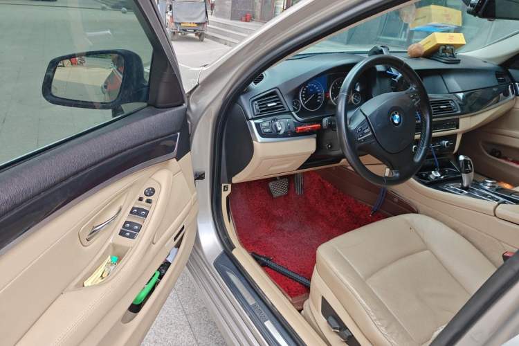 Used BMW 5 Series 2013 520Li Elegant Edition Driver Seat