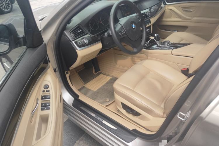 Used BMW 5 Series 2013 525Li Luxury Model Driver Seat