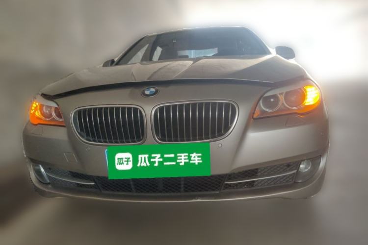 Used BMW 5 Series 2013 525Li Leading Model Front
