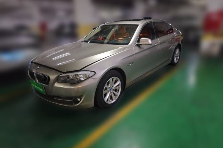 Used BMW 5 Series 2013 525Li Leading Model Guazi used car, China used car export, Used car for sale, Used cars, Cheapest cars for sale