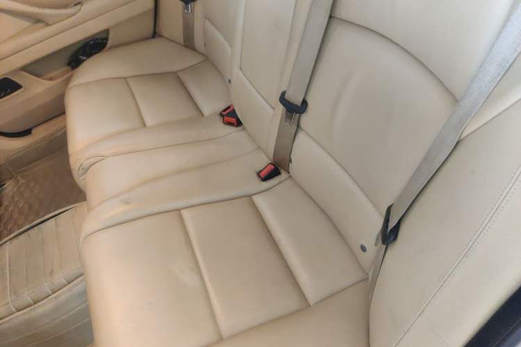 Used BMW 5 Series 2013 525Li Leading Model Left Rear Seat