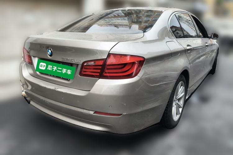 Used BMW 5 Series 2013 525Li Luxury Model Rear Right 45 Deg