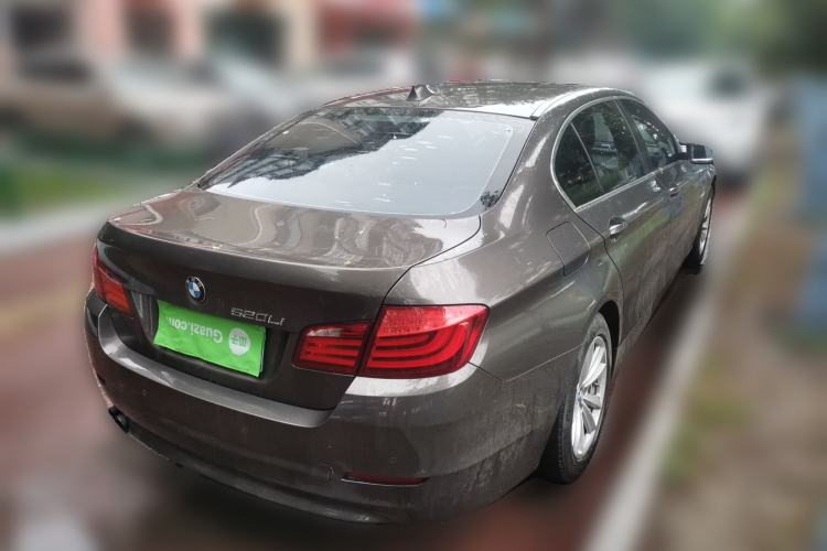 Used BMW 5 Series 2013 520Li Elegant Edition Rear Right 45 Deg