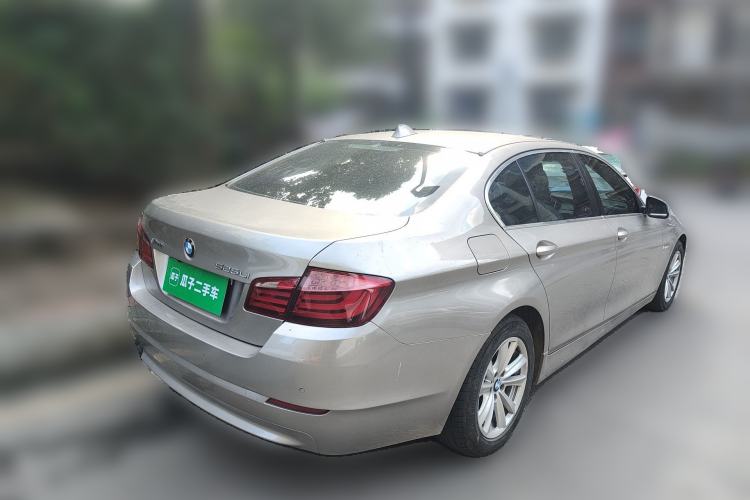Used BMW 5 Series 2013 520Li Elegant Edition Rear Right 45 Deg