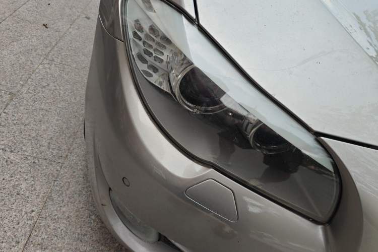 Used BMW 5 Series 2013 520Li Elegant Edition Right Front Headlight