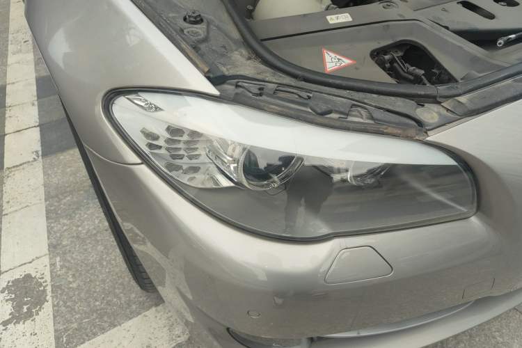 Used BMW 5 Series 2013 525Li Luxury Model Right Front Headlight
