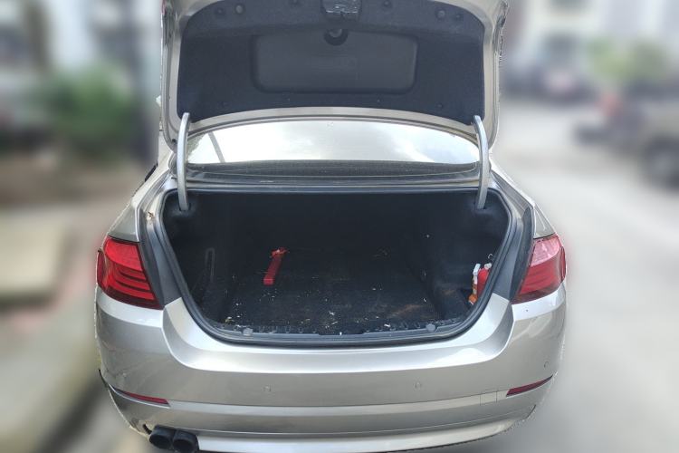 Used BMW 5 Series 2013 520Li Elegant Edition Trunk