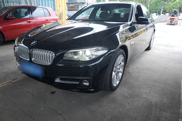 Used BMW 5 Series 2014 535Li Leading Model Guazi used car, China used car export, Used car for sale, Used cars, Cheapest cars for sale