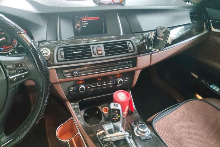 Used BMW 5 Series 2014 525Li Leading Model Audio And AC Panel