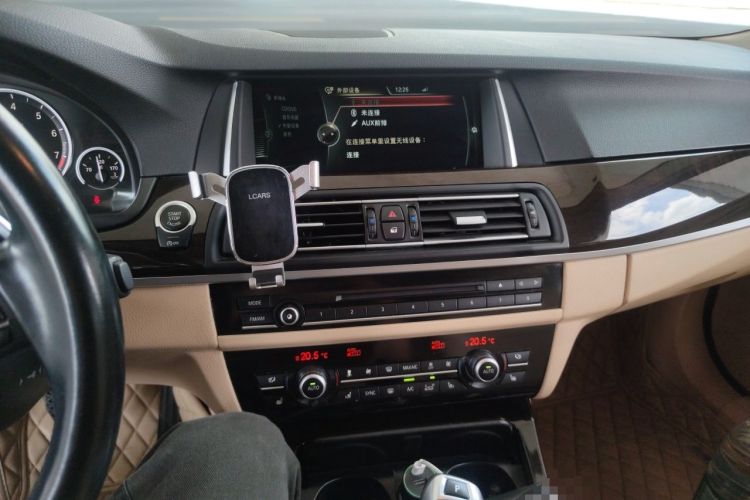 Used BMW 5 Series 2014 535Li Leading Model Audio And AC Panel