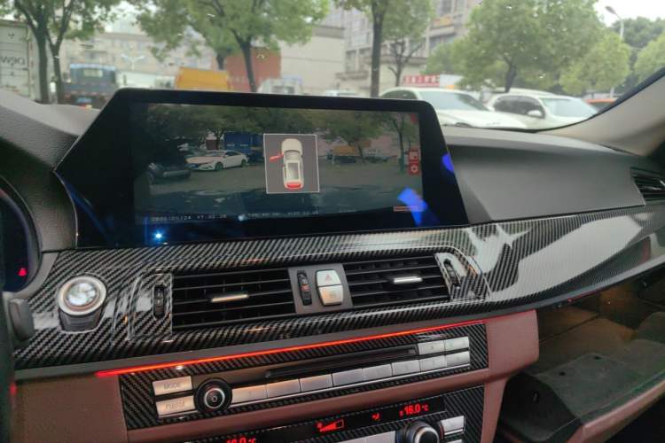 Used BMW 5 Series 2014 530Li Leading Model Audio And AC Panel