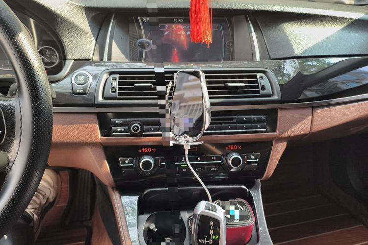 Used BMW 5 Series 2014 520Li Elegant Model Audio And AC Panel