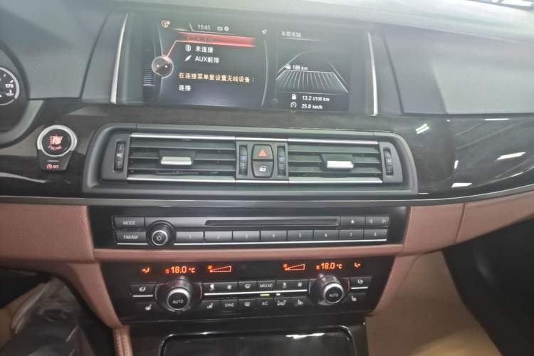 Used BMW 5 Series 2014 535Li Leading Model Audio And AC Panel