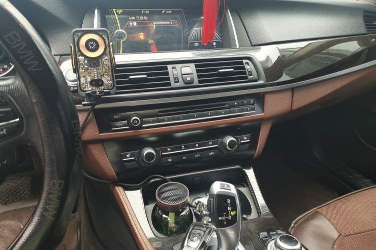 Used BMW 5 Series 2014 525Li Leading Model Audio And AC Panel