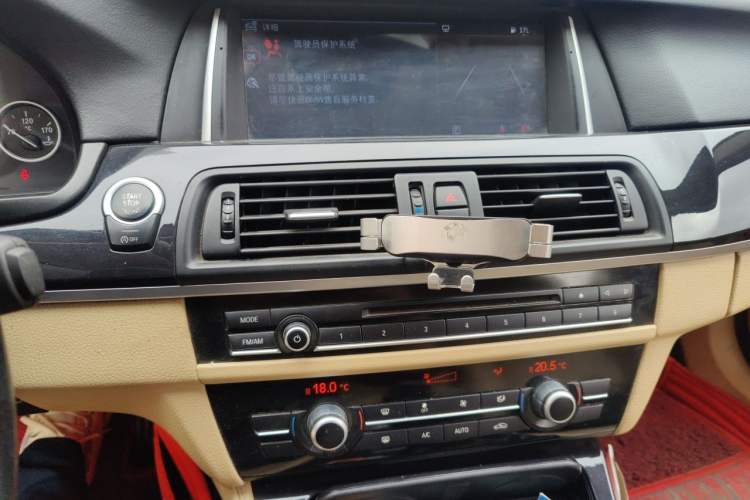Used BMW 5 Series 2014 520Li Elegant Model Audio And AC Panel