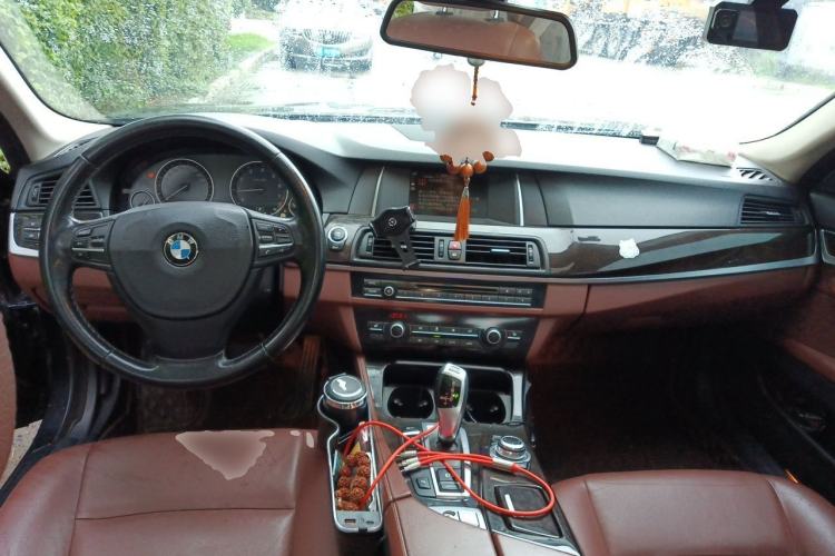 Used BMW 5 Series 2014 525Li Leading Model Center Console