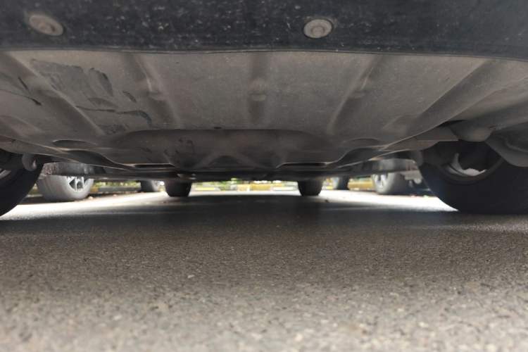 Used BMW 5 Series 2014 520Li Elegant Model Chassis Front