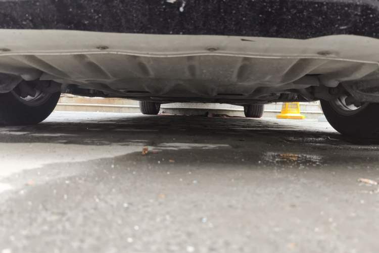 Used BMW 5 Series 2014 520Li Elegant Model Chassis Front