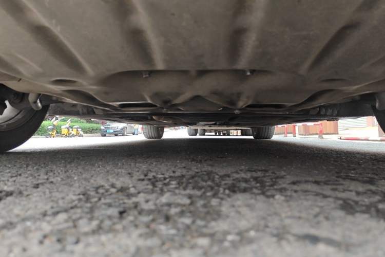 Used BMW 5 Series 2014 528Li Leading Model Chassis Front