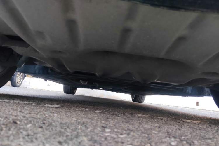 Used BMW 5 Series 2014 528Li Leading Model Chassis Front