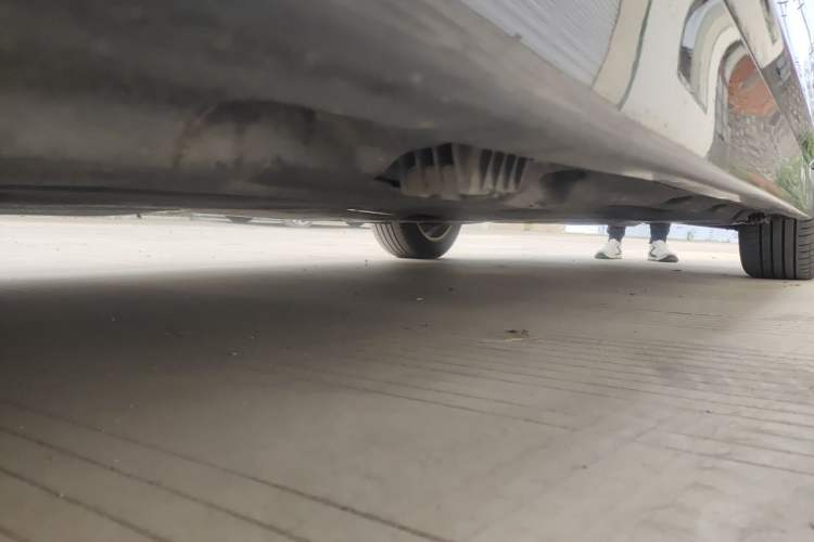 Used BMW 5 Series 2014 525Li Leading Model Chassis Front Left