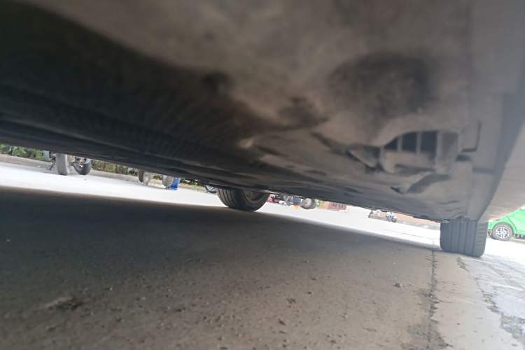 Used BMW 5 Series 2014 528Li Leading Model Chassis Front Left