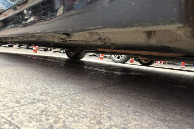 Used BMW 5 Series 2014 525Li Luxury Design Package Chassis Front Right