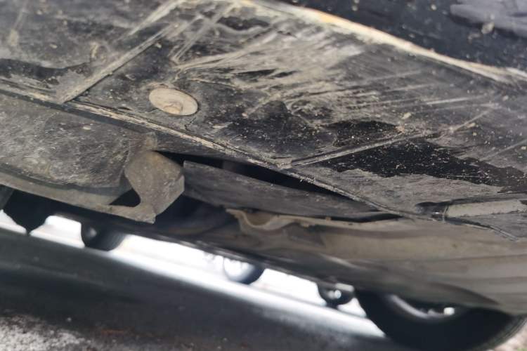 Used BMW 5 Series 2014 520i Elegant Edition Chassis Front Right