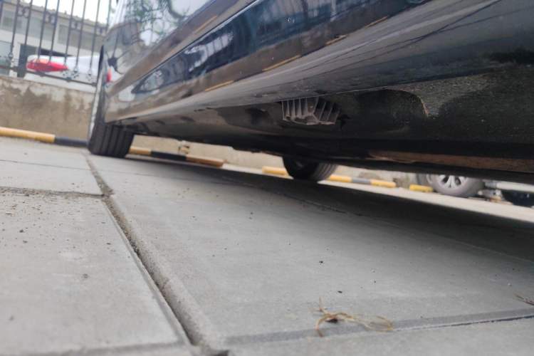 Used BMW 5 Series 2014 525Li Leading Model Chassis Front Right