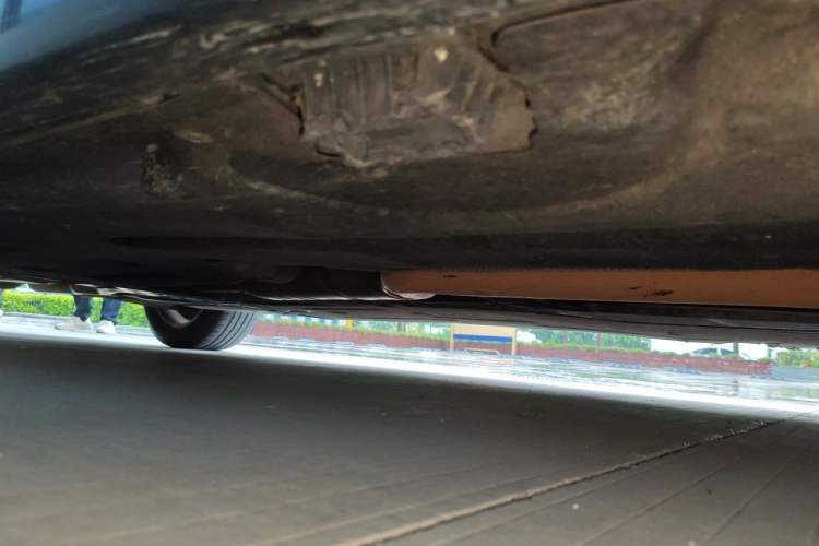 Used BMW 5 Series 2014 525Li Leading Model Chassis Front Right