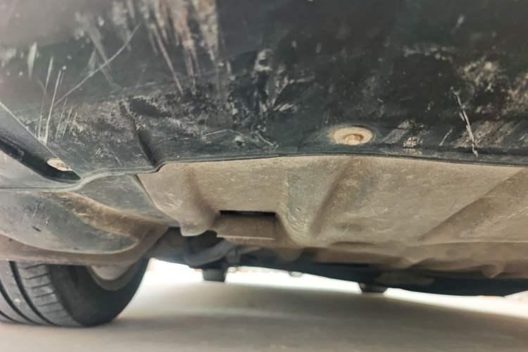 Used BMW 5 Series 2014 525Li Luxury Design Package Chassis Front Right