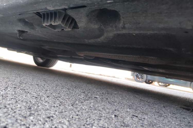Used BMW 5 Series 2014 528Li Leading Model Chassis Front Right