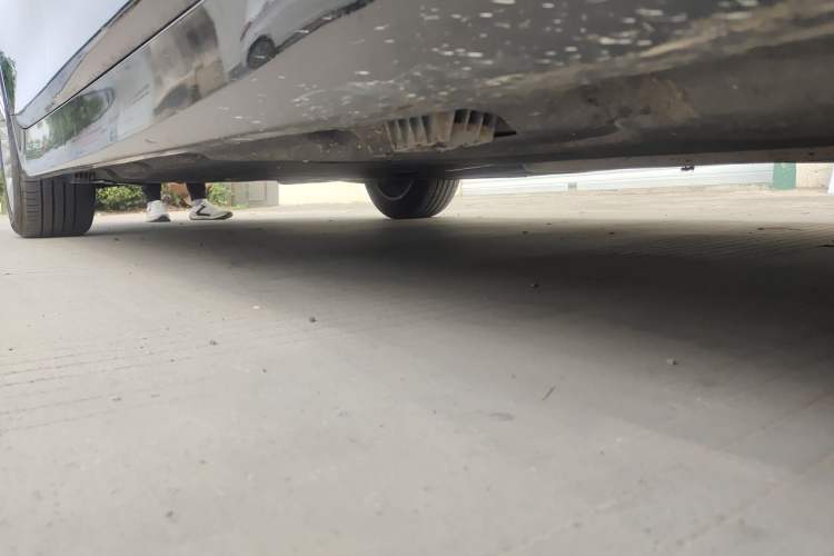 Used BMW 5 Series 2014 525Li Leading Model Chassis Front Right