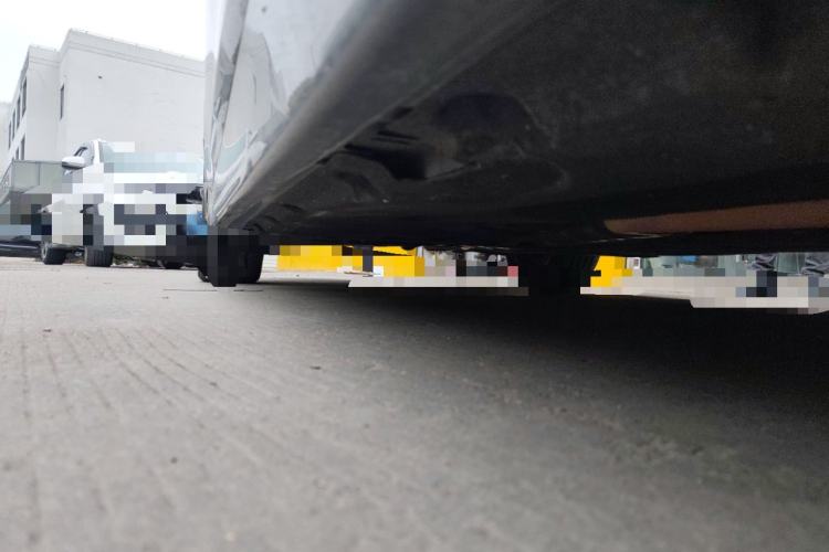 Used BMW 5 Series 2014 525Li Luxury Design Package Chassis Front Right