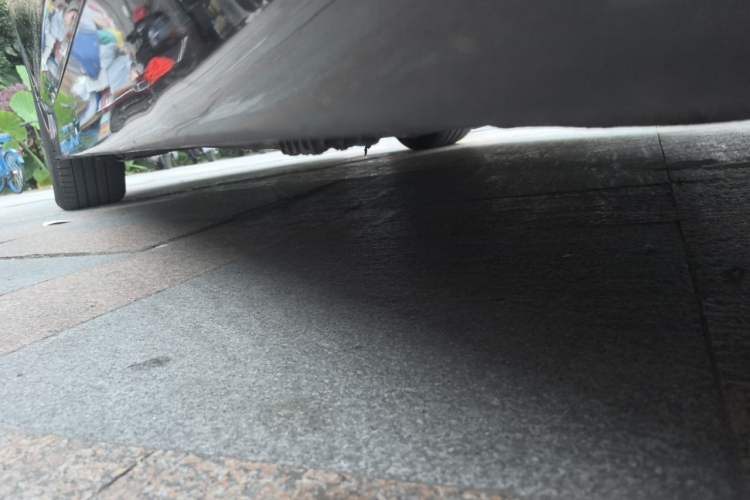 Used BMW 5 Series 2014 520Li Elegant Model Chassis Front Right