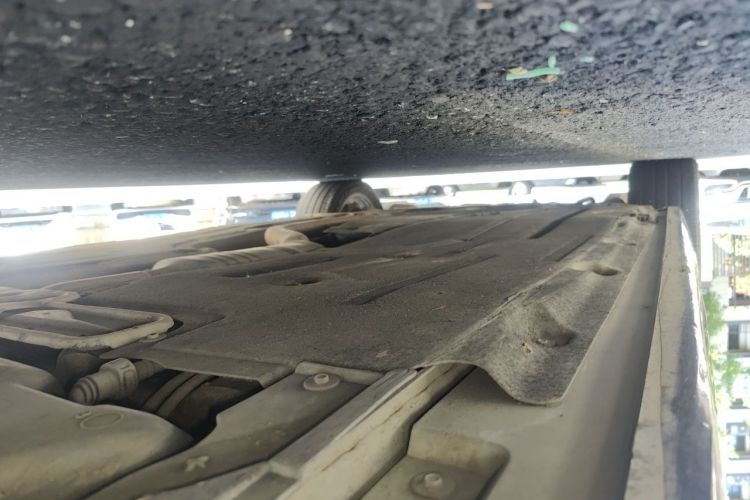 Used BMW 5 Series 2014 528Li Leading Model Chassis Front Right