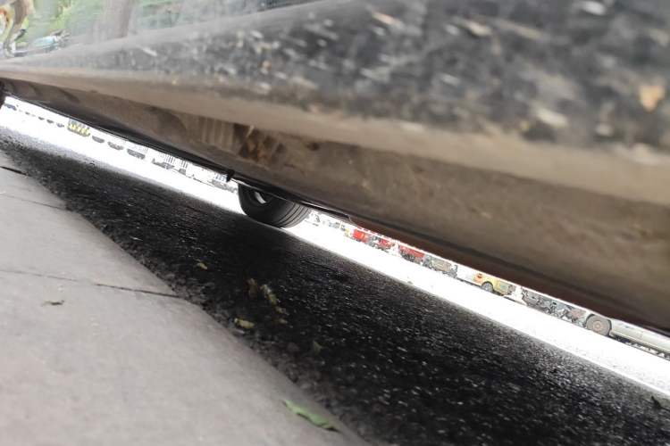 Used BMW 5 Series 2014 520Li Elegant Model Chassis Front Right