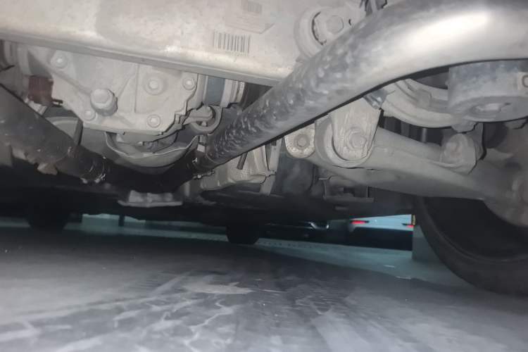 Used BMW 5 Series 2014 525Li Leading Model Chassis Front