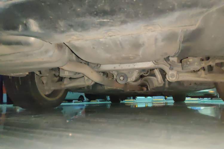 Used BMW 5 Series 2014 525Li Luxury Design Package Chassis Rear