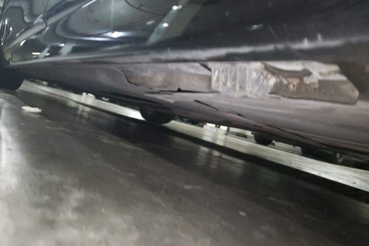 Used BMW 5 Series 2014 525Li Luxury Design Package Chassis Rear Left
