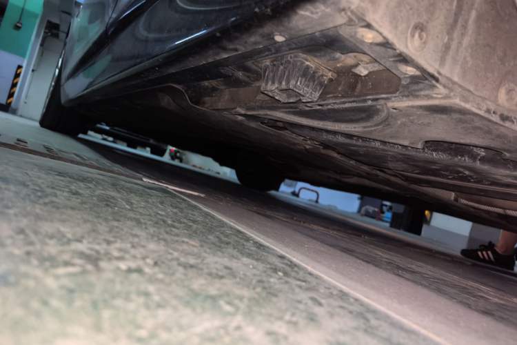 Used BMW 5 Series 2014 525Li Luxury Design Package Chassis Rear Left