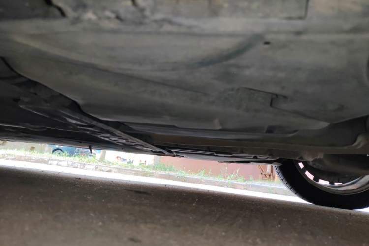 Used BMW 5 Series 2014 525Li Leading Model Chassis Rear Left