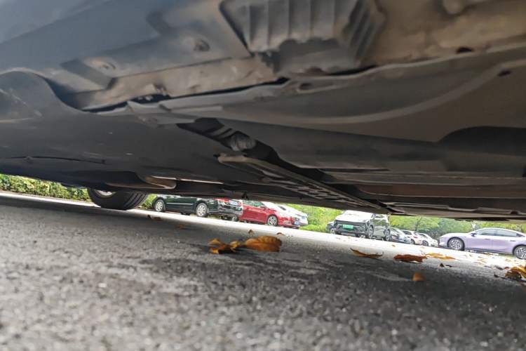 Used BMW 5 Series 2014 525Li Luxury Design Package Chassis Rear Left